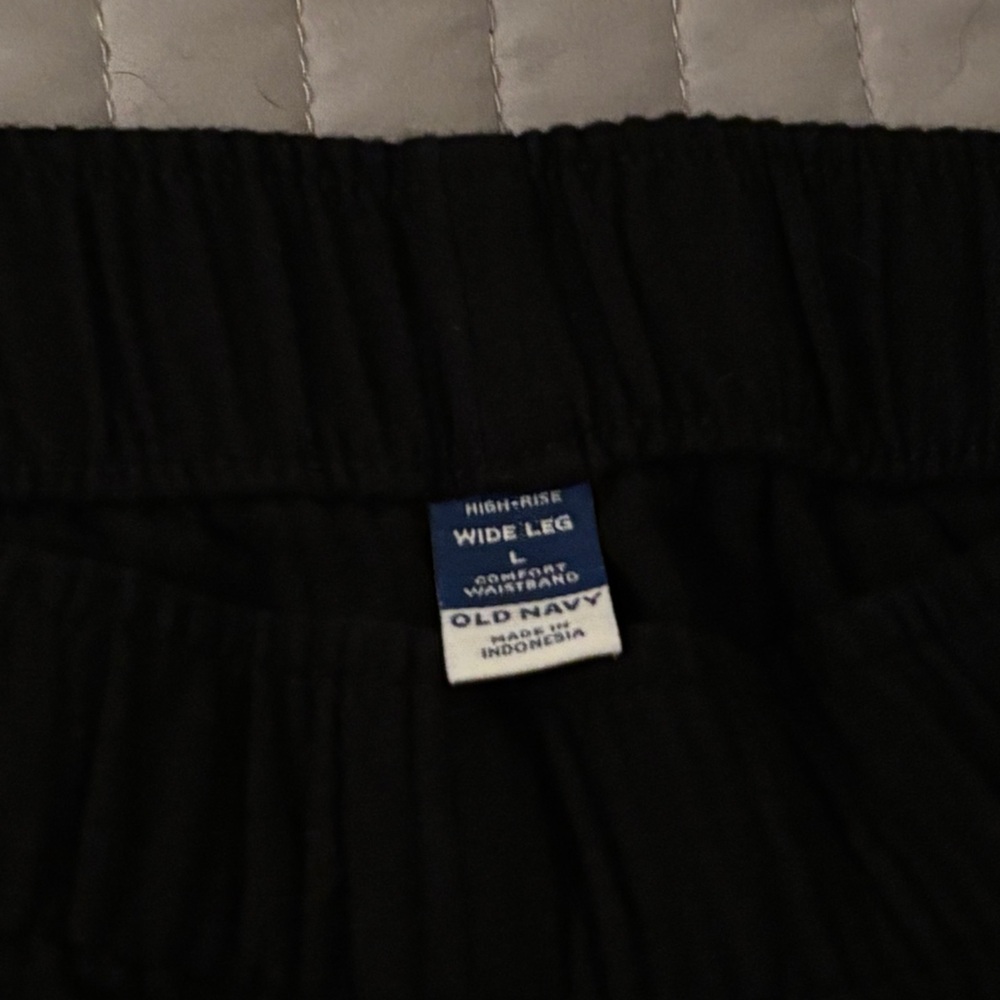 Women's Black Wide Leg Pants - Picture 3 of 4